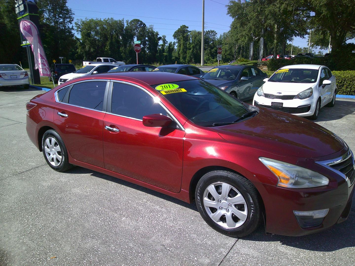 2013 RED NISSAN ALTIMA 2.5; 2.5 S; 2 (1N4AL3AP3DN) , located at 10405 Abercorn Street, Savannah, GA, 31419, (912) 921-8965, 31.988262, -81.131760 - Photo#2